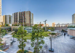 
                                	        One California Plaza
                                    