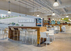 
                                	        One California Plaza
                                    